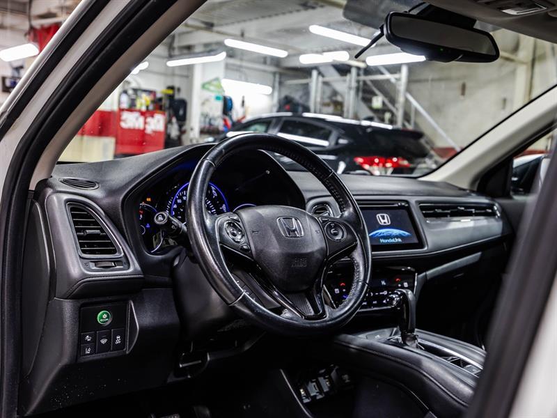 2017 Honda HR-V - Image 21