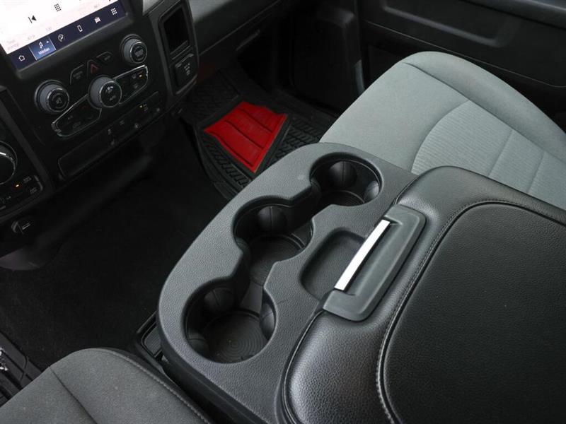 ram 1500 Classic 2022 - 28