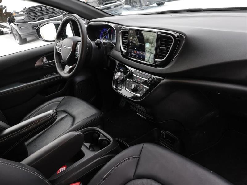 chrysler Grand Caravan 2025 - 9