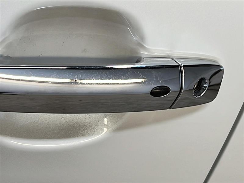 nissan LEAF 2023 - 25