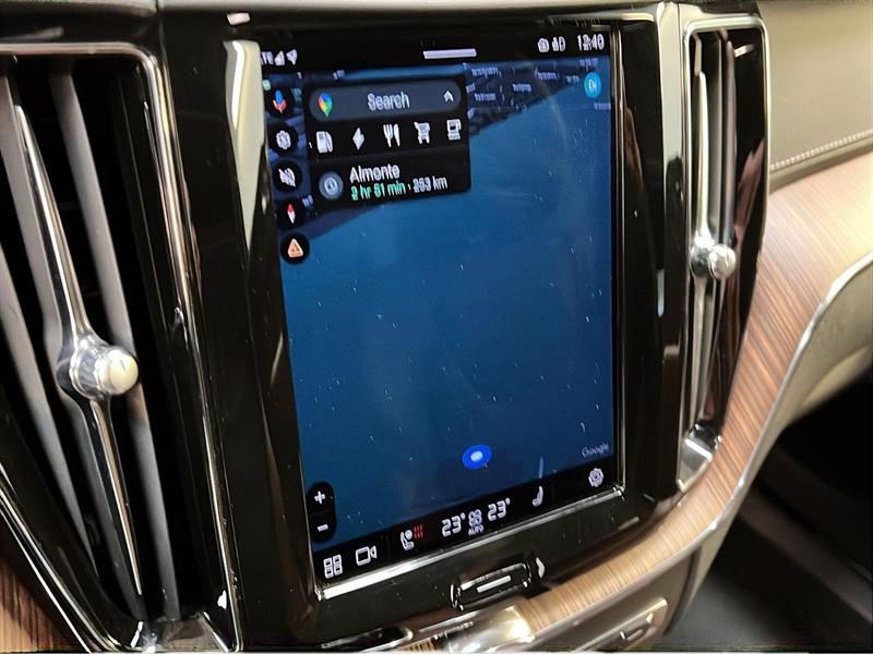 volvo XC60 2022 - 20