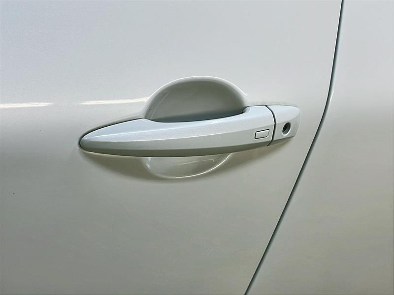 nissan Rogue 2023 - 25
