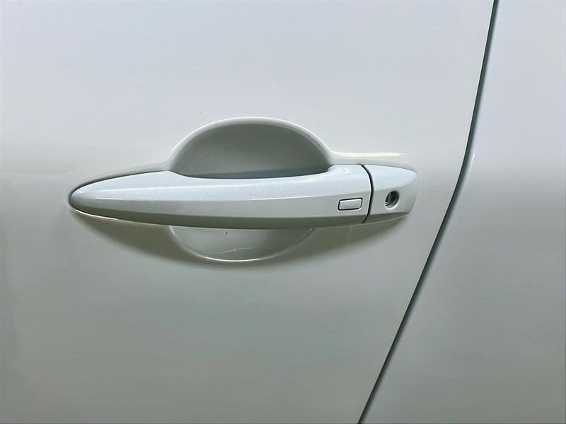 nissan Rogue 2023 - 25
