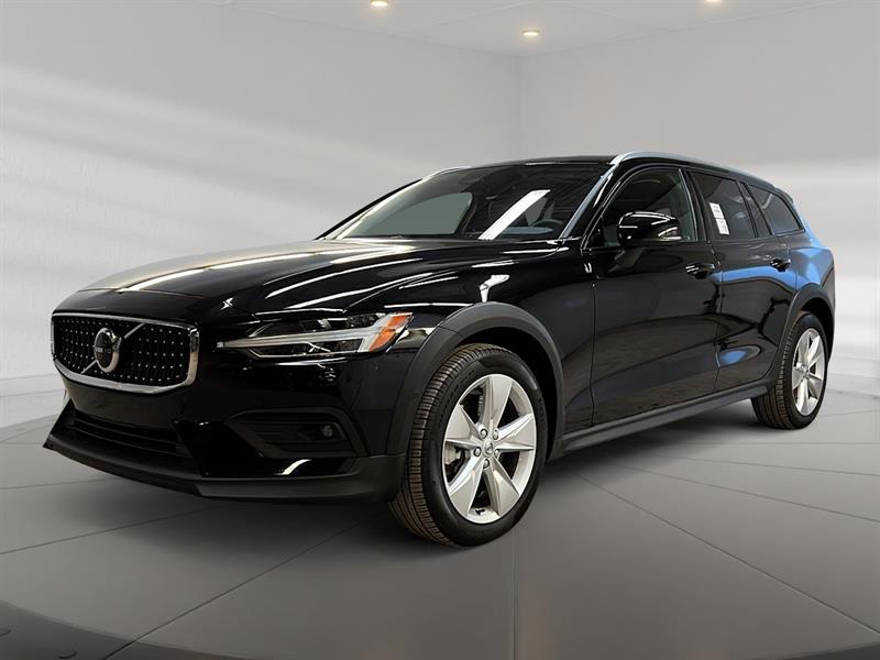 volvo V60 2025