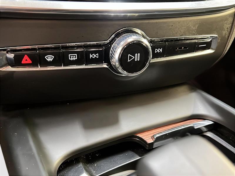volvo V60 2025 - 17