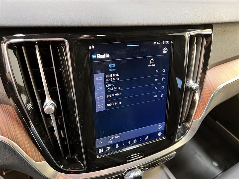 volvo V60 2025 - 18