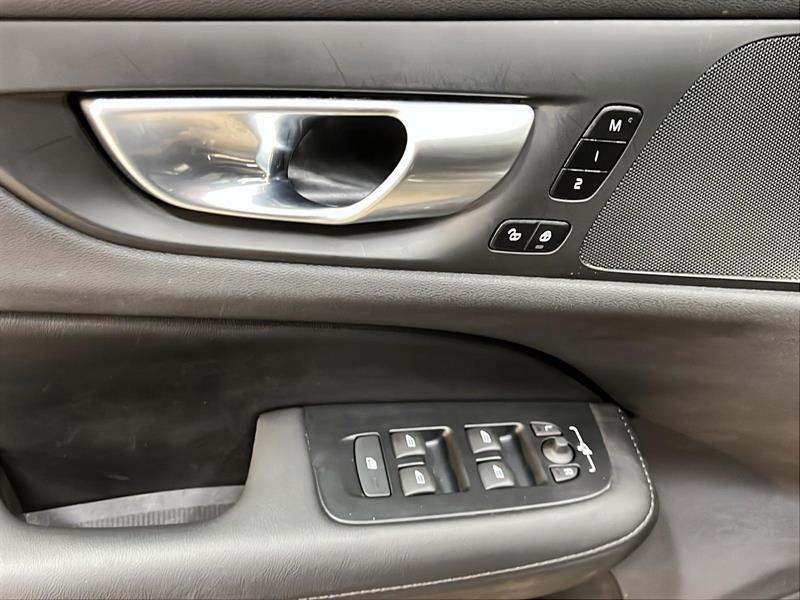 volvo V60 2025 - 25