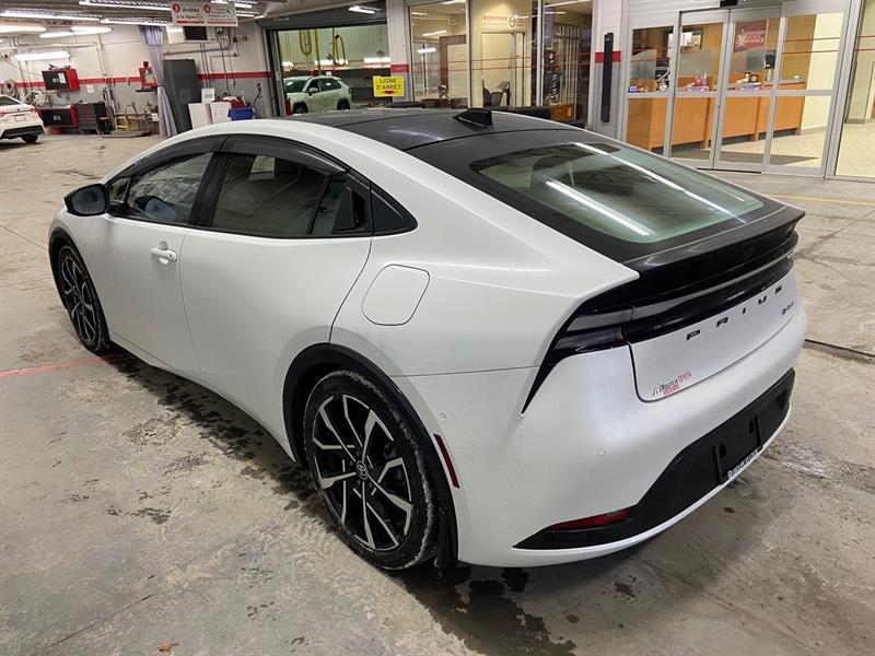 toyota Prius Plug-in Hybrid 2025 - 6