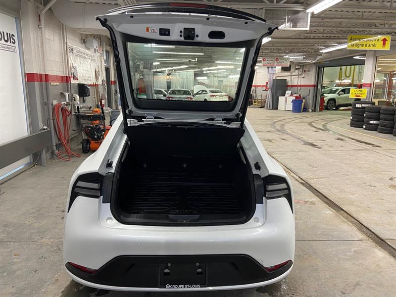 toyota Prius Plug-in Hybrid 2025 - 8
