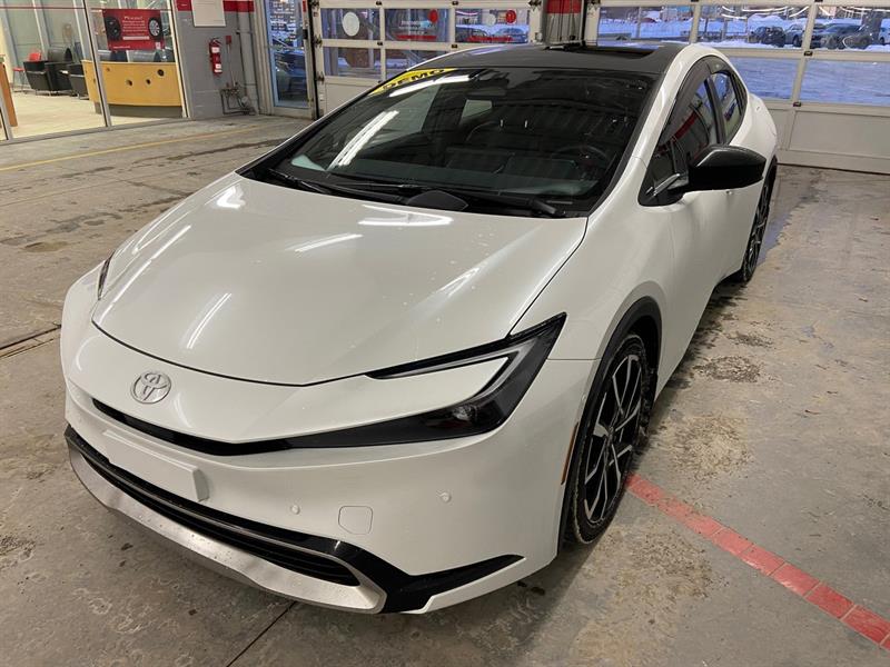 toyota Prius Plug-in Hybrid 2025 - 13