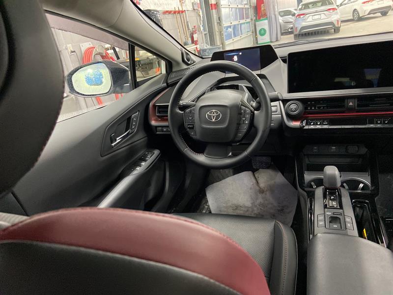 toyota Prius Plug-in Hybrid 2025 - 33