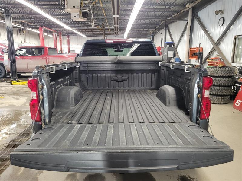 chevrolet Silverado 1500 2021 - 8