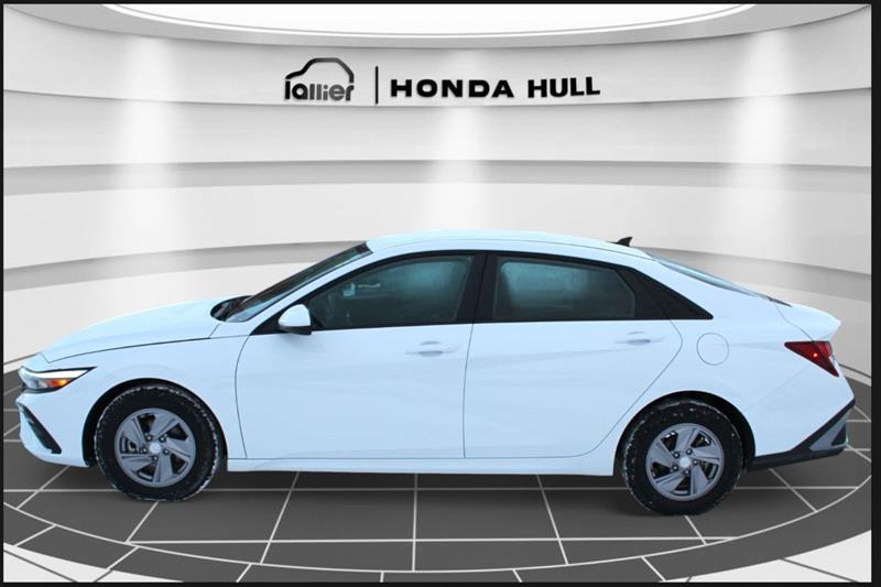 hyundai Elantra 2025 - 2