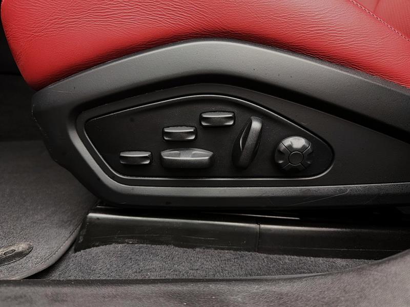 porsche Taycan 2022 - 24