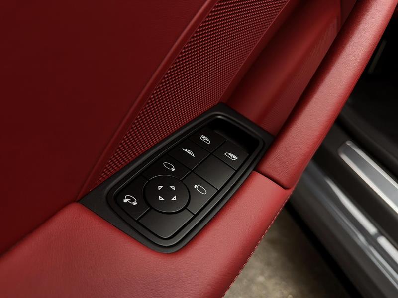 porsche 911 2025 - 32