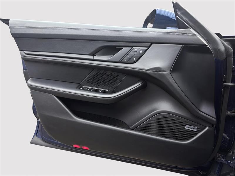 porsche Taycan 2023 - 30