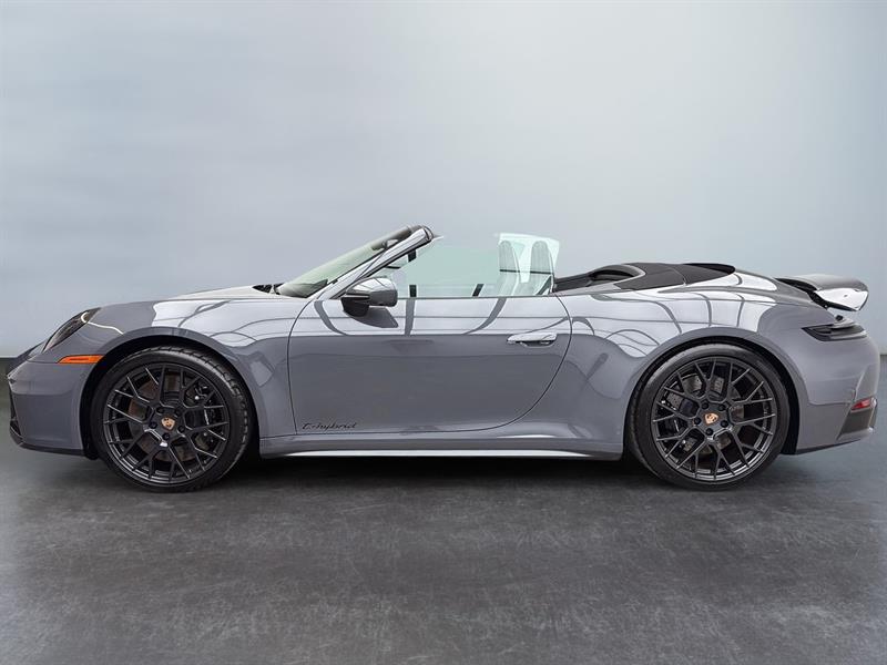 porsche 911 2025 - 2