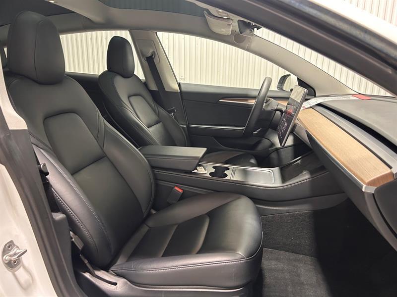 2023 Tesla Model 3 - Image 19