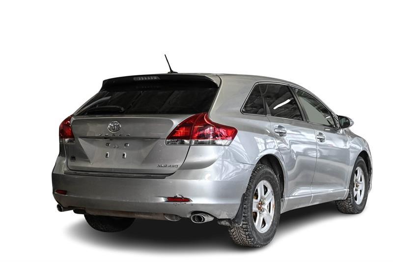 2015 Toyota Venza - Image 8