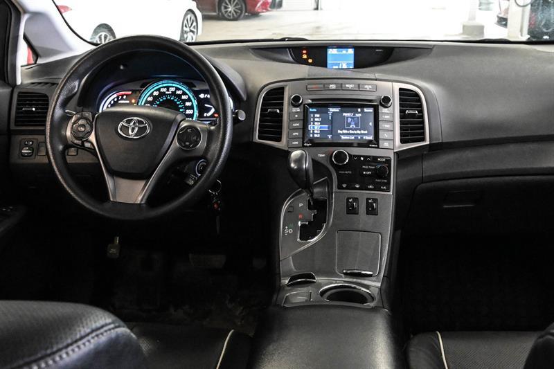 2015 Toyota Venza - Image 21