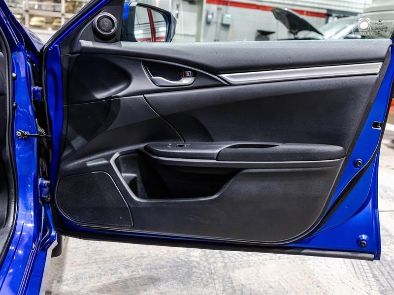 2018 Honda Civic - Image 16