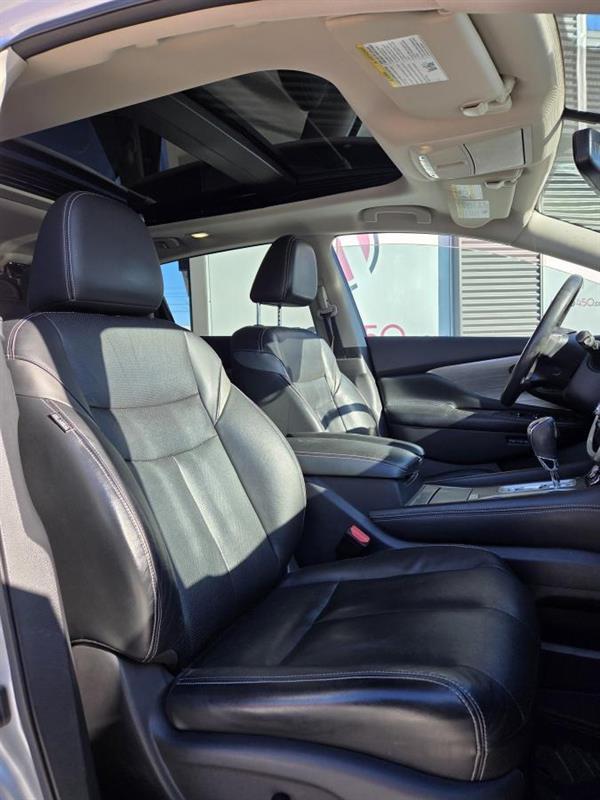 2016 Nissan Murano - Image 11