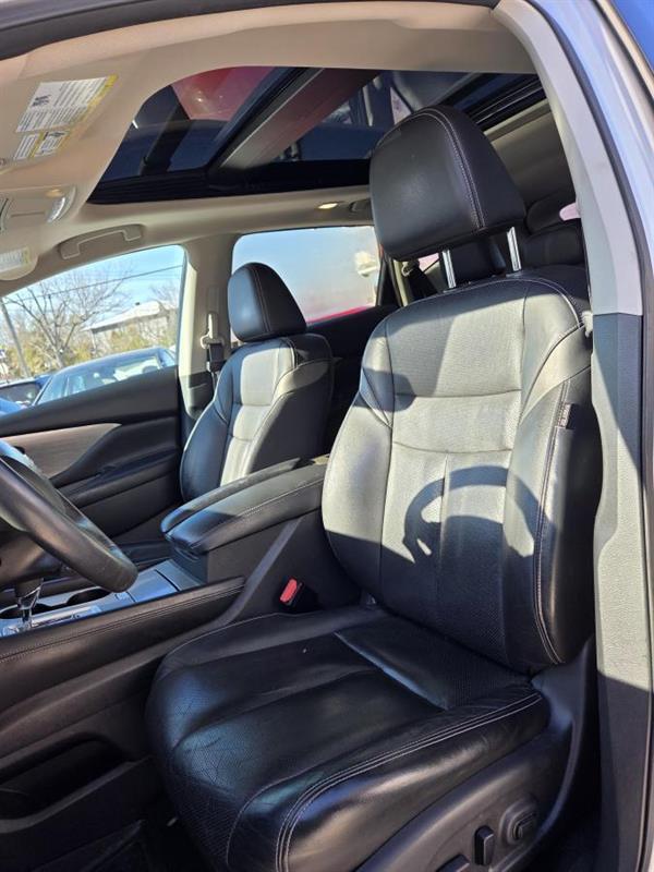 2016 Nissan Murano - Image 17