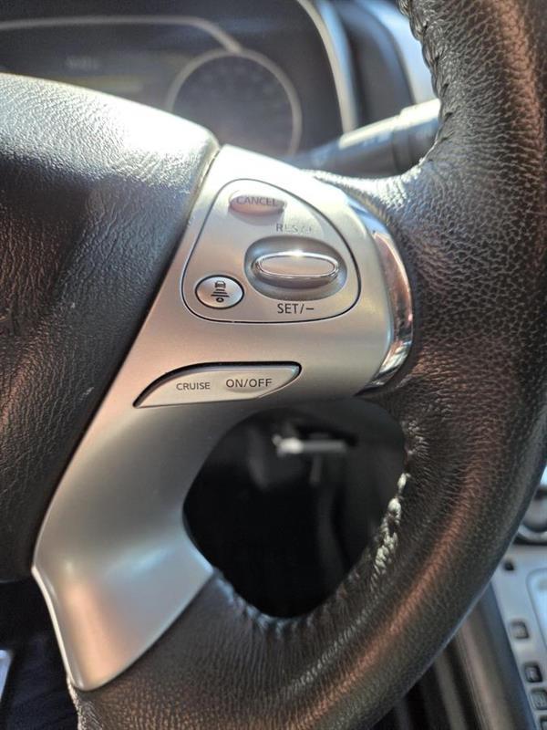 2016 Nissan Murano - Image 21