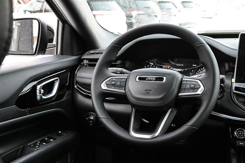 2026 Jeep Compass - Image 14