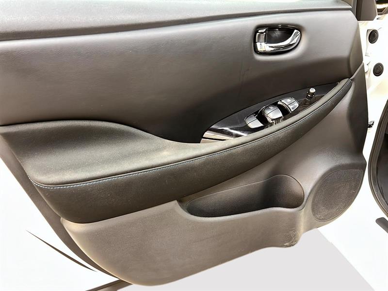 nissan LEAF 2023 - 23