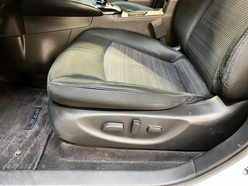 nissan LEAF 2023 - 24