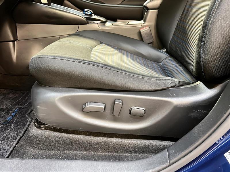 nissan LEAF 2023 - 24