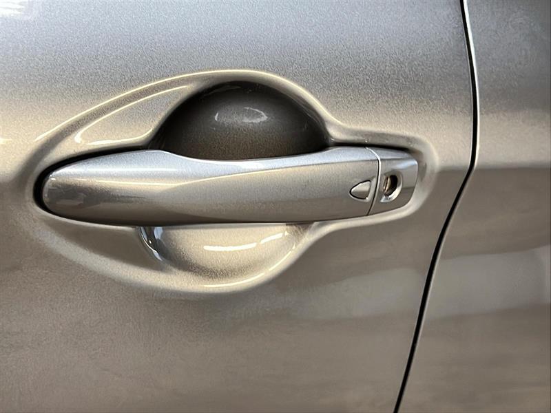 nissan Qashqai 2023 - 25