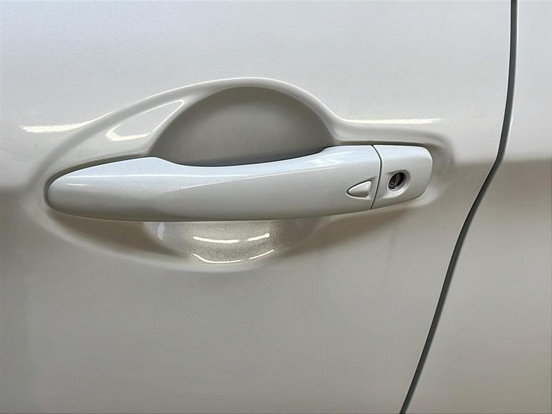 nissan Qashqai 2023 - 25