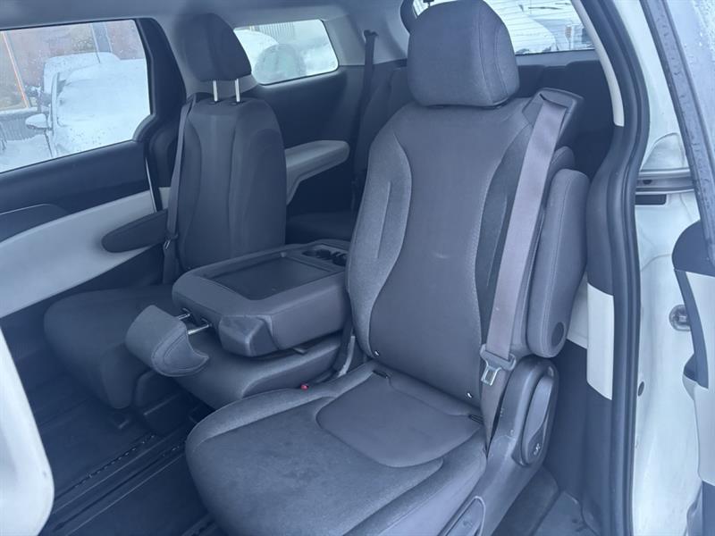 kia Carnival 2022 - 10