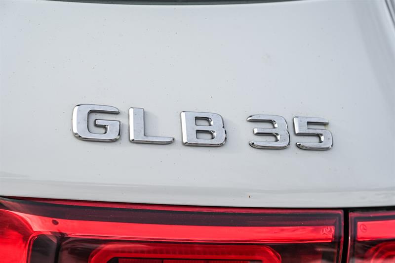 mercedes-benz GLB35 AMG 2023 - 18