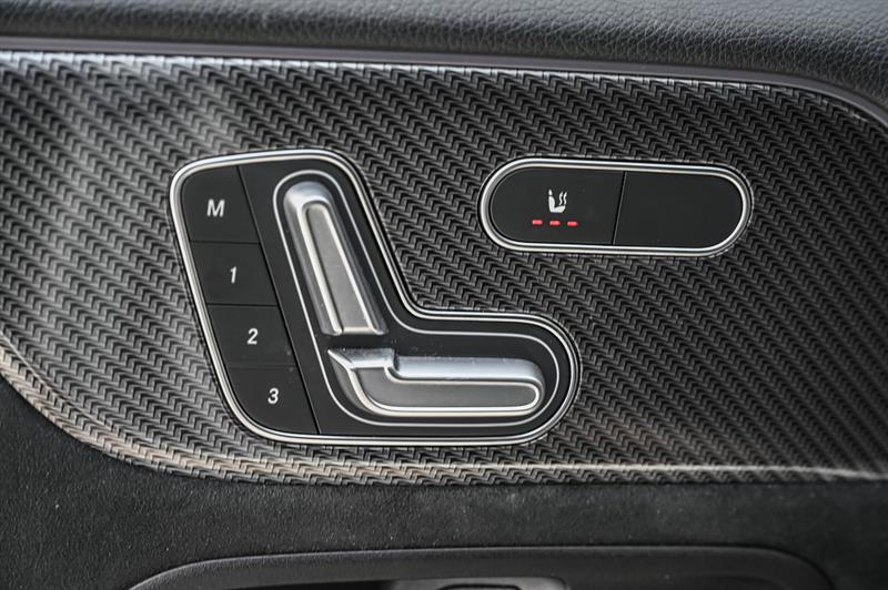 mercedes-benz GLB35 AMG 2023 - 26