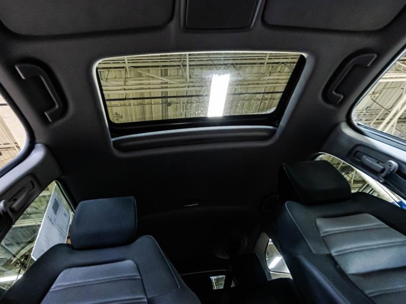 2017 Honda CR-V - Image 18