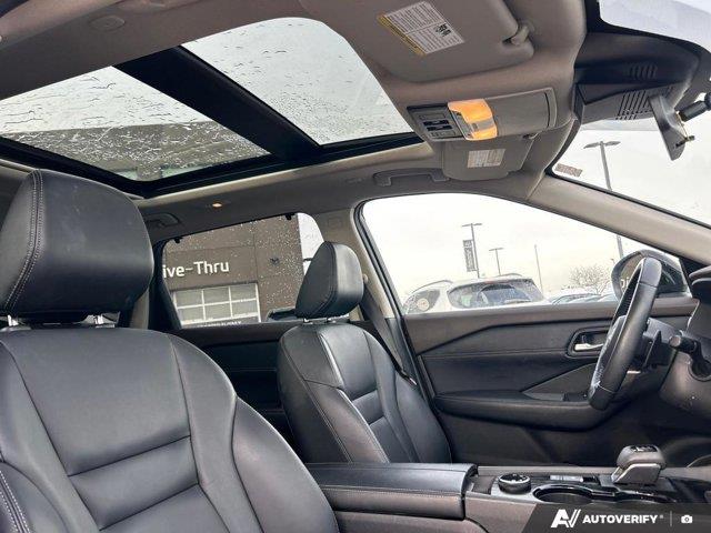 nissan Rogue 2023 - 25