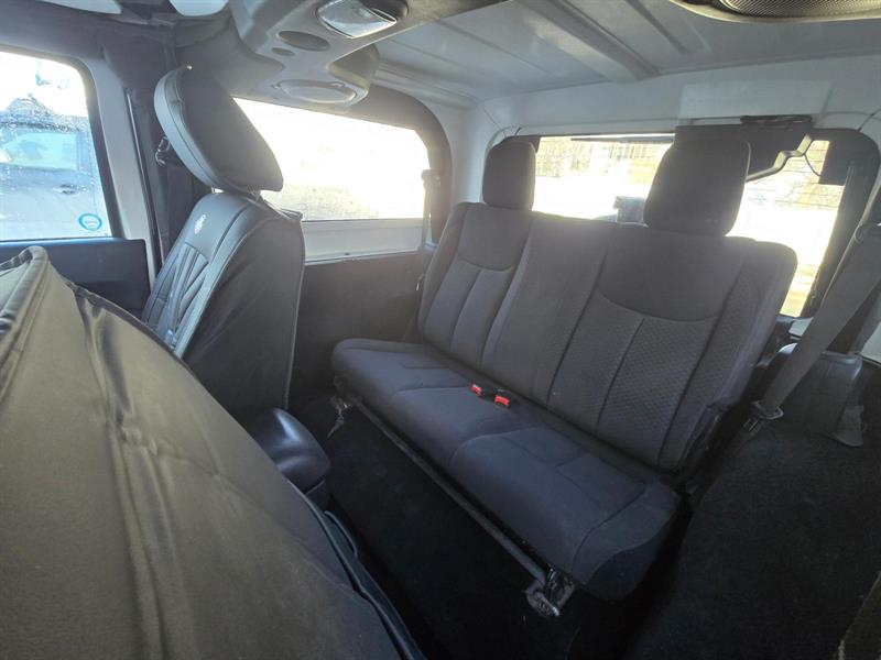 jeep Wrangler 2012 - 11