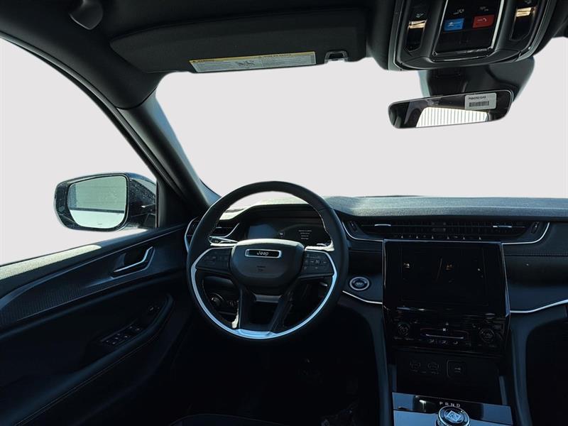 jeep Grand Cherokee 2025 - 14