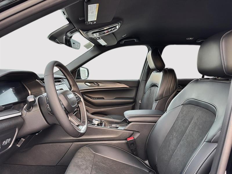 jeep Grand Cherokee 2025 - 9