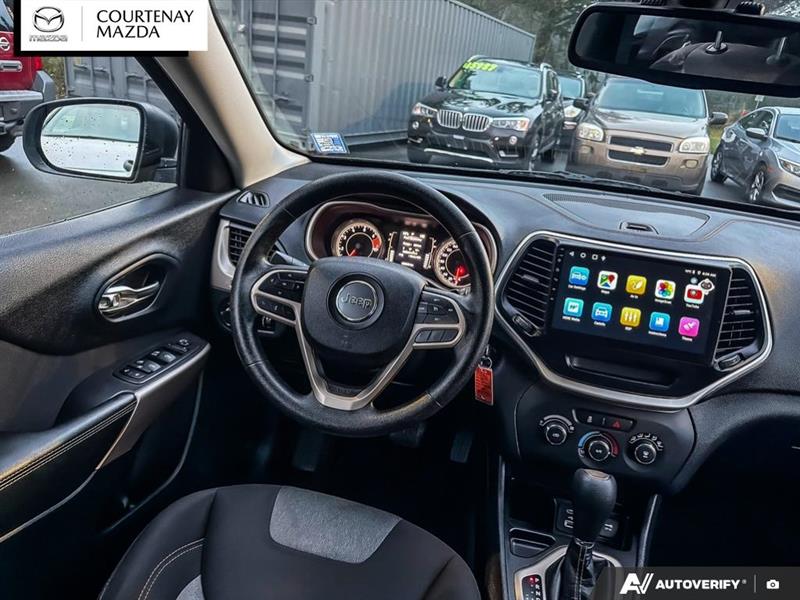jeep Cherokee 2017 - 11