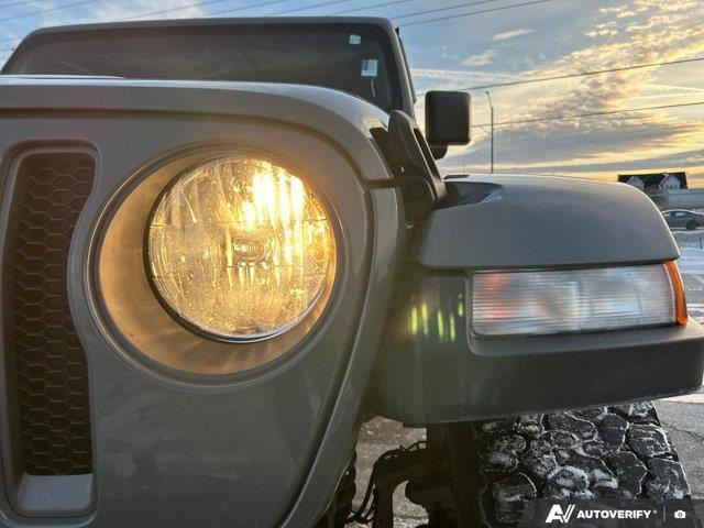 jeep Wrangler 2021 - 11
