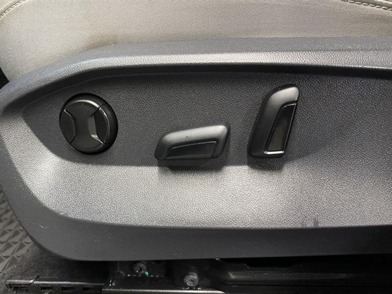 volkswagen Taos 2022 - 16