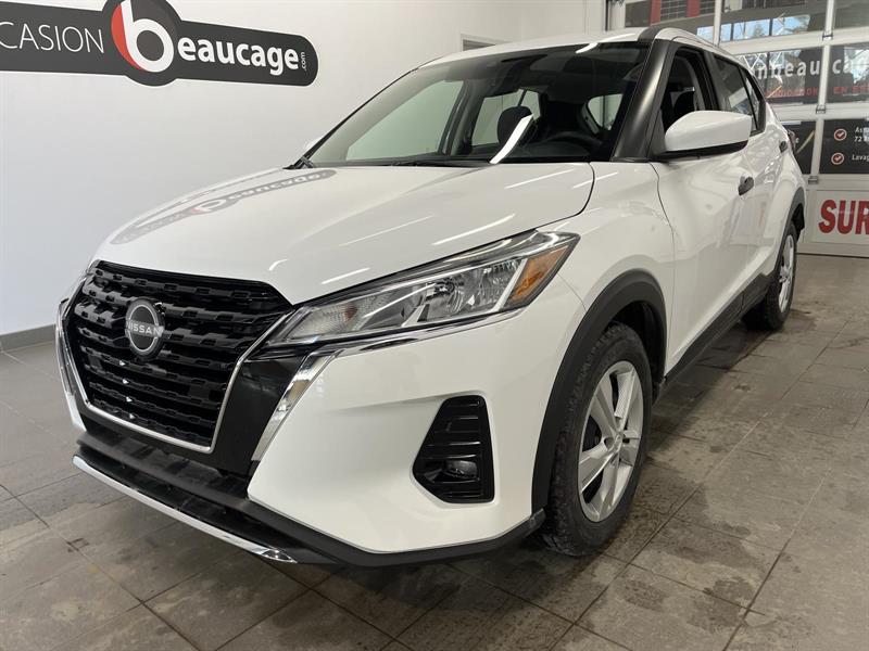 nissan Kicks Play 2025