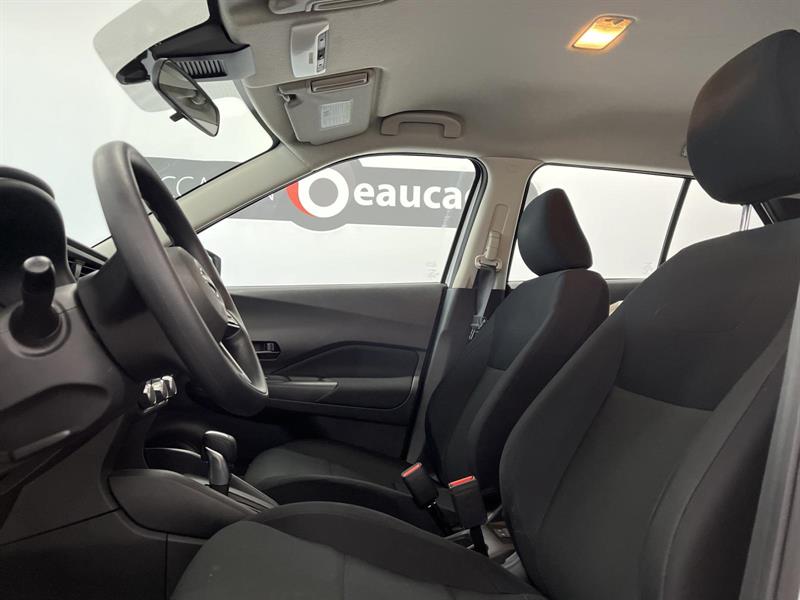 nissan Kicks Play 2025 - 9