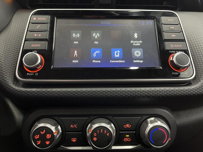 nissan Kicks Play 2025 - 19