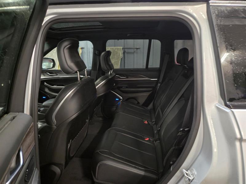 jeep Grand Cherokee 2022 - 12
