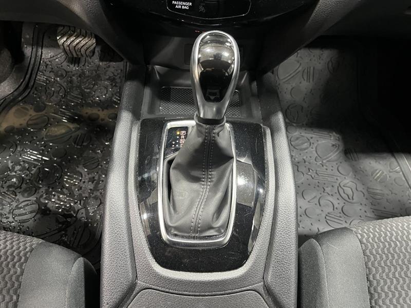 nissan Qashqai 2022 - 19